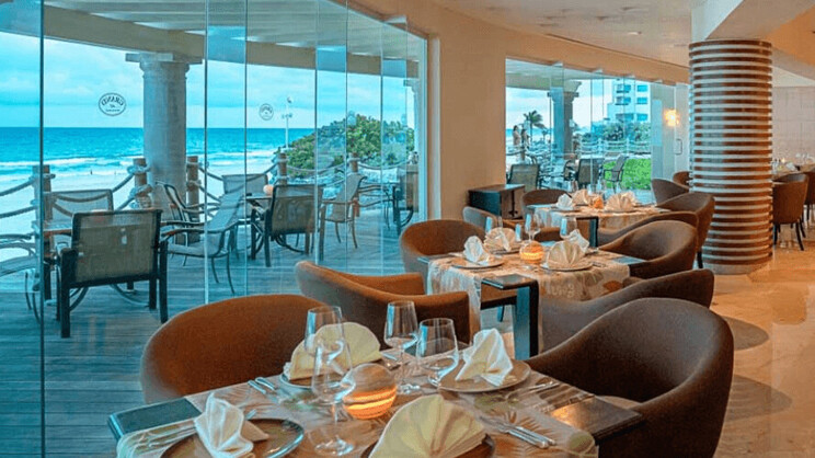 Grand Park Royal Cancun